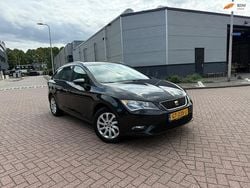 Zwart Gebruikt 2015 Seat Leon ST Style Stationwagen | € 6.499 (Goede deal)