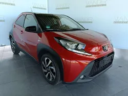 Rood Gebruikt 2022 Toyota Aygo Pulse Hatchback | € 20.900 (Iets duurder)