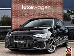 Zwart Gebruikt 2022 Audi A3 Sportback e-tron S-Line Sedan | € 31.900 (Super prijs)