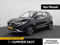 Zwart Gebruikt 2020 MG ZS Luxury Sedan | € 14.995 (Eerlijke prijs)