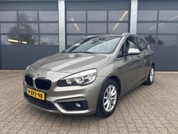 Beige Gebruikt 2014 BMW 218 Executive MPV | € 13.830 (Eerlijke prijs)