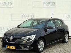 Zwart Gebruikt 2016 Renault Mégane IV Zen Hatchback | € 9.900 (Eerlijke prijs)