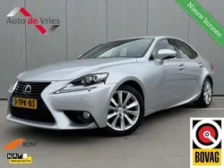 Grijs Gebruikt 2014 Lexus IS300h Sedan | € 16.900 (Eerlijke prijs)