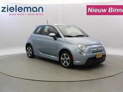 Blauw (metallic) Gebruikt 2015 Fiat 500e S Hatchback | € 6.845 (Super prijs)