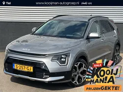 Grijs, metallic lak Gebruikt 2023 Kia Niro SUV | € 34.700 (Eerlijke prijs)