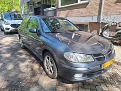 Grijs Gebruikt 2003 Nissan Almera Hatchback | € 1.000