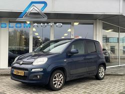 Blauw (metallic) Gebruikt 2014 Fiat Panda Lounge Hatchback | € 4.940 (Eerlijke prijs)