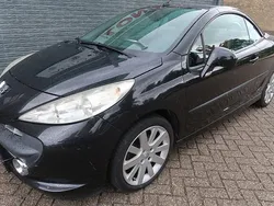 Grijs Gebruikt 2007 Peugeot 207 CC Sport Cabriolet | € 2.500 (Goede deal)
