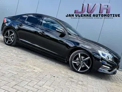 Zwart Gebruikt 2017 Volvo S60 R-Design Sedan | € 14.999