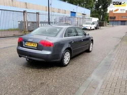 Grijs Gebruikt 2005 Audi A4 Proline Sedan | € 2.950 (Iets duurder)