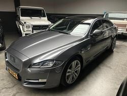 Grijs Gebruikt 2016 Jaguar XJ Premium Luxury Sedan | € 20.950