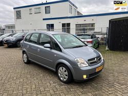 Grijs Gebruikt 2003 Opel Meriva Cosmo MPV | € 2.950 (Iets duurder)