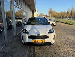 Wit Gebruikt 2024 Toyota Yaris Cross Style SUV | € 28.499 (Eerlijke prijs)