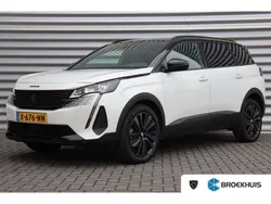 Wit, metallic lak Gebruikt 2024 Peugeot 5008 GT MPV | € 33.900 (Eerlijke prijs)