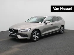 Grijs Gebruikt 2021 Volvo V60 Momentum Stationwagen | € 25.900 (Goede deal)
