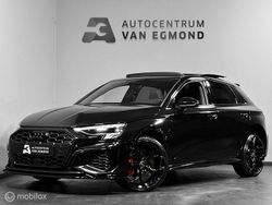 Zwart Gebruikt 2022 Audi A3 Sportback e-tron Competition Sedan | € 37.999 (Duur)