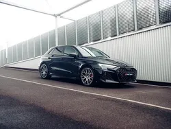 Zwart Nieuw 2025 Audi RS3 Sportback Hatchback | € 118.900
