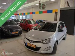 Grijs Gebruikt 2014 Hyundai i20 GO! Hatchback | € 3.749 (Goede deal)