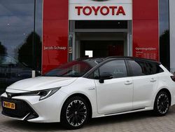 Wit Gebruikt 2020 Toyota Corolla Limited Stationwagen | € 25.499 (Eerlijke prijs)