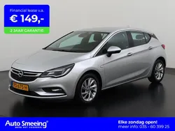 Grijs Gebruikt 2017 Opel Astra Innovation Hatchback | € 11.795 (Eerlijke prijs)