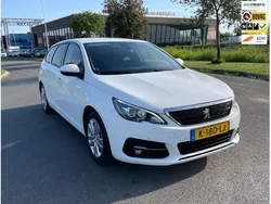 Wit Gebruikt 2021 Peugeot 308 Active Stationwagen | € 11.950 (Goede deal)