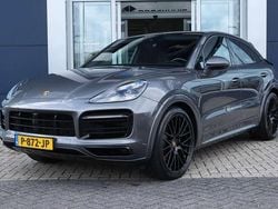 Grijs Gebruikt 2022 Porsche Cayenne Sport SUV | € 84.900 (Iets duurder)