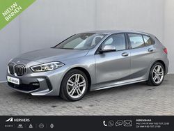 Grijs (metallic) Gebruikt 2024 BMW 118 M Sport Hatchback | € 29.885 (Goede deal)