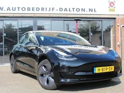Zwart Gebruikt 2020 Tesla Model 3 Sedan | € 20.950 (Eerlijke prijs)