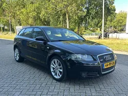 Zwart Gebruikt 2005 Audi A3 Sportback Ambition Hatchback | € 2.495 (Eerlijke prijs)