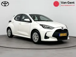 Wit Gebruikt 2021 Toyota Yaris Active Hatchback | € 19.999 (Eerlijke prijs)