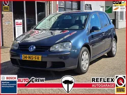 Blauw Gebruikt 2004 VW Golf IV Trendline Hatchback | € 2.450 (Duur)