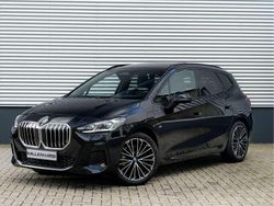Zwart Gebruikt 2024 BMW 225 Active Tourer M Sport MPV | € 39.875 (Goede deal)