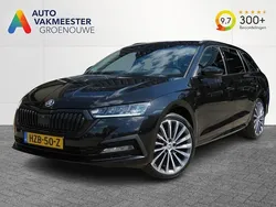 Zwart Gebruikt 2022 Skoda Octavia SportLine Stationwagen | € 24.345 (Goede deal)