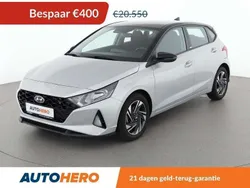 Zilver, metallic lak Gebruikt 2021 Hyundai i20 Trend Hatchback | € 20.349 (Eerlijke prijs)