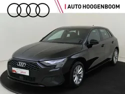 Zwart Gebruikt 2023 Audi A3 Sportback Proline Hatchback | € 27.750 (Eerlijke prijs)