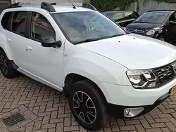 Wit Gebruikt 2017 Dacia Duster Black Shadow SUV | € 9.950 (Goede deal)