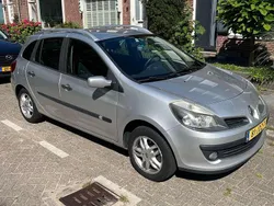 Zilver Gebruikt 2009 Renault Clio GrandTour Dynamique Stationwagen | € 900 (Super prijs)