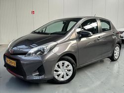 Grijs Gebruikt 2013 Toyota Yaris Hybrid Comfort Hatchback | € 11.799 (Duur)