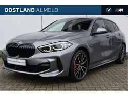 Grijs Gebruikt 2024 BMW 118 M Sport Hatchback | € 39.950 (Iets duurder)