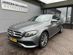 Grijs Gebruikt 2016 Mercedes E350 Edition Sedan | € 19.950 (Eerlijke prijs)