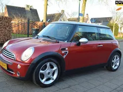 Rood Gebruikt 2006 Mini Cooper Hatchback | € 3.950 (Goede deal)