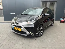 Zwart Gebruikt 2014 Toyota Aygo X-clusiv Hatchback | € 8.450 (Eerlijke prijs)