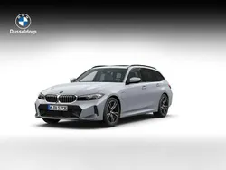 Grijs Nieuw 2025 BMW 330e M Sport Stationwagen | € 68.511 (Super prijs)