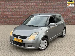 Grijs Gebruikt 2005 Suzuki Swift GLS Hatchback | € 2.250 (Eerlijke prijs)