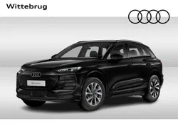 Zwart Nieuw 2025 Audi Q6 e-tron SUV | € 58.950