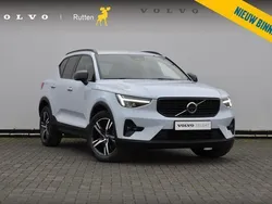 Blauw Gebruikt 2024 Volvo XC40 Plus SUV | € 44.840 (Eerlijke prijs)