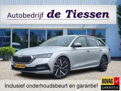 Grijs Gebruikt 2020 Skoda Octavia Business Line Stationwagen | € 23.445 (Eerlijke prijs)