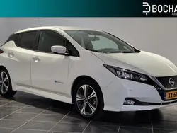 Pearl white p Gebruikt 2019 Nissan Leaf Tekna Hatchback | € 11.745 (Eerlijke prijs)
