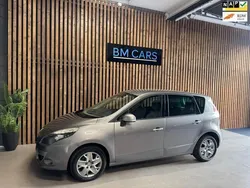 Grijs Gebruikt 2011 Renault Scénic III MPV | € 4.495 (Goede deal)