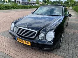 Zwart Gebruikt 2000 Mercedes 230 Elegance Cabriolet | € 4.990